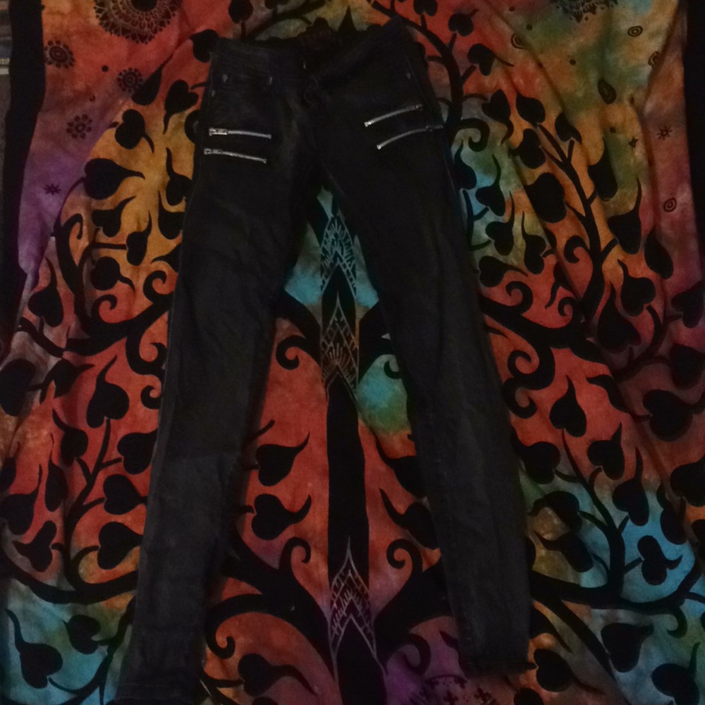 Tripp Skinny Jeans